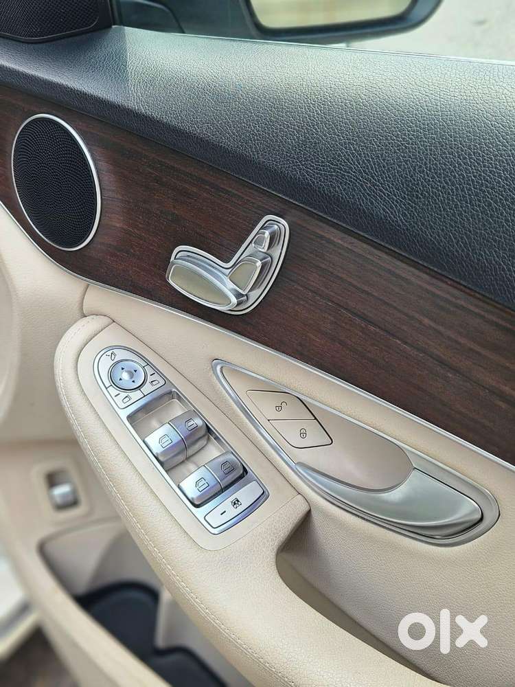 Mercedes-benz C-class C 200, 2019, Petrol