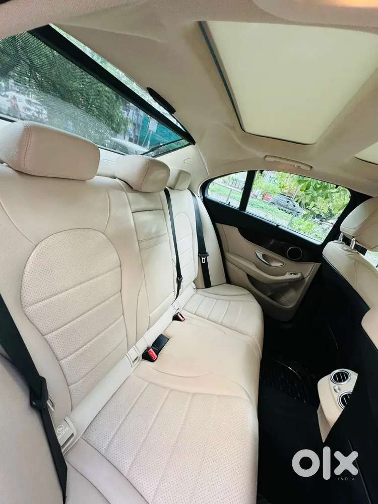 Mercedes-benz C-class 2016 Diesel 27000 Km Driven