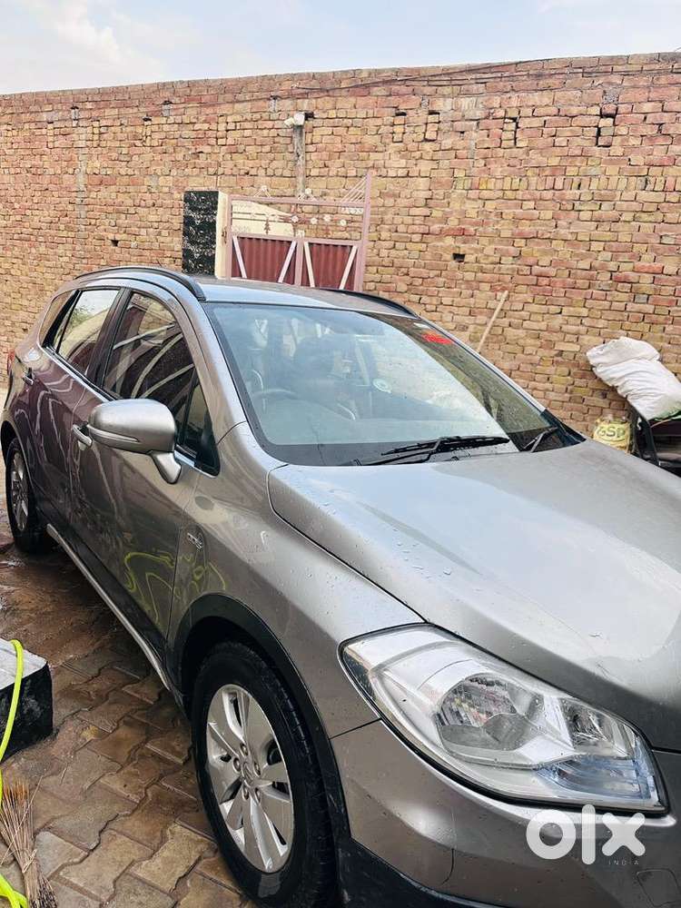 Maruti Suzuki S-cross 2015 Diesel Good Condition