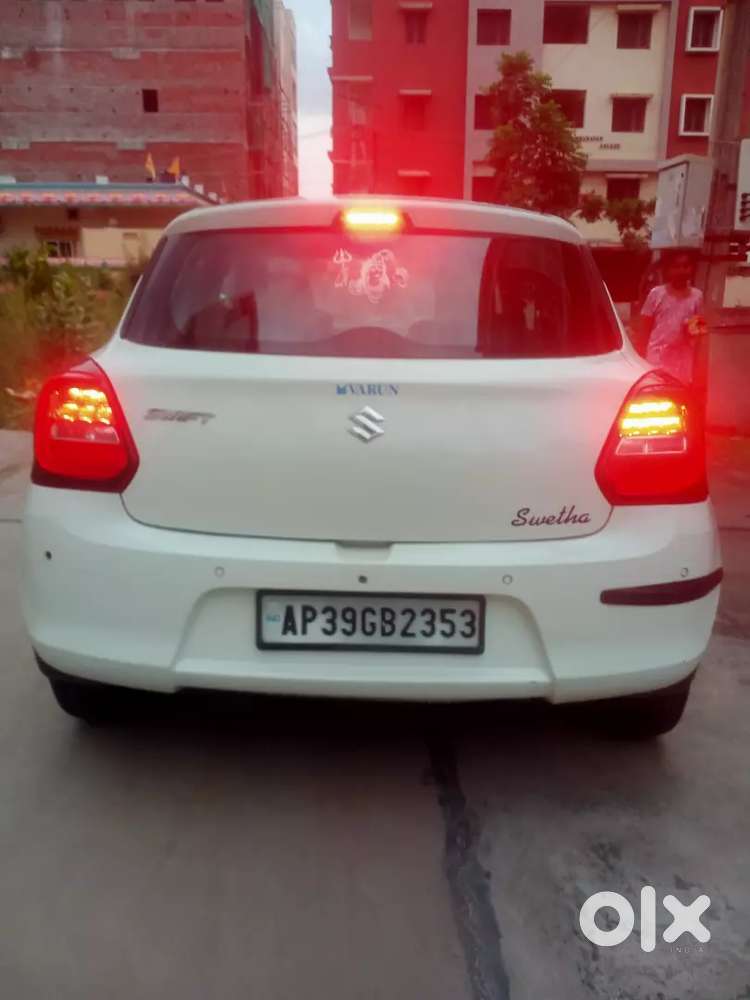 Maruti Suzuki Swift 2020 Petrol 117000 Km Driven