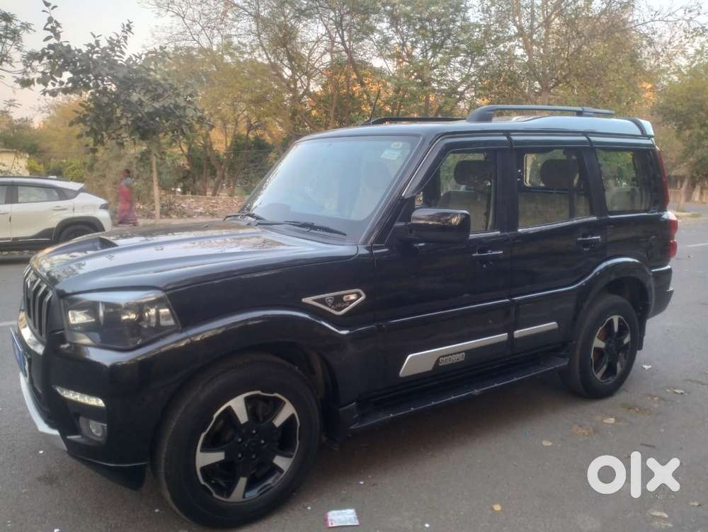 Mahindra Scorpio Classic 2.2 S 11 Mt 7 Str, 2023, Diesel