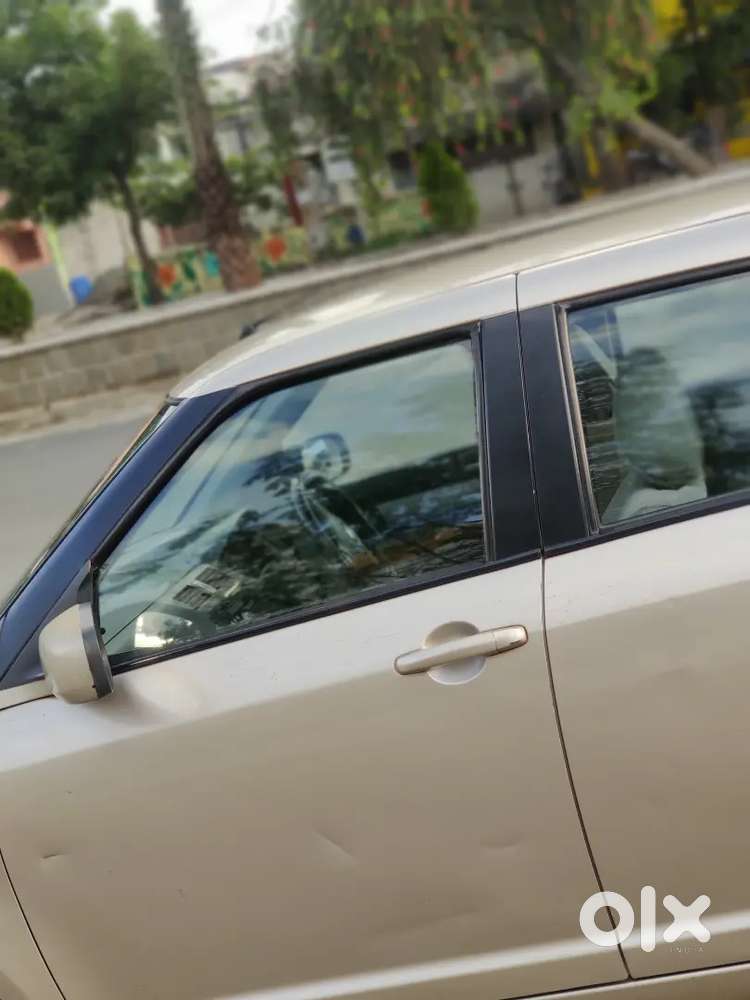 Maruti Suzuki Dzire 2010