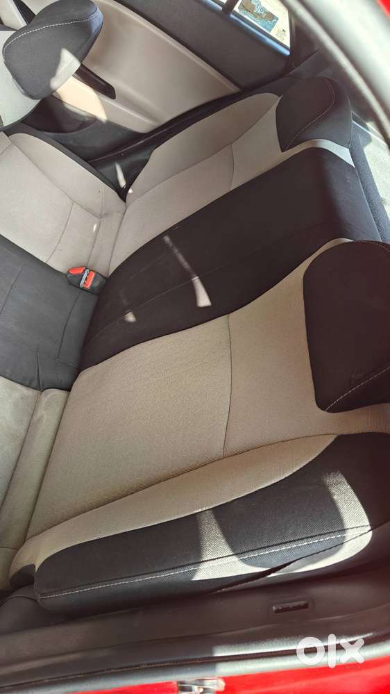 Hundai I20 Disel Sportz 1.4 Ltr 6 Gear Mannual Transmission