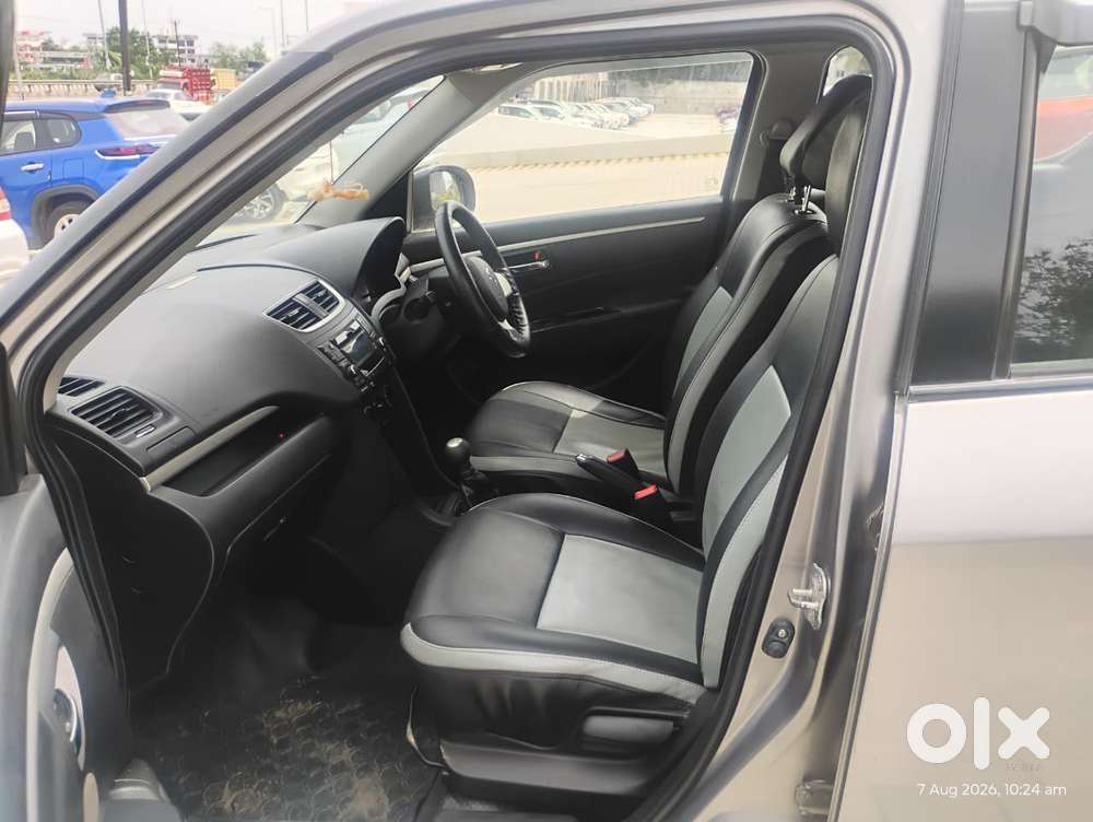Maruti Suzuki Swift Dzire Vxi Optional, 2017, Petrol