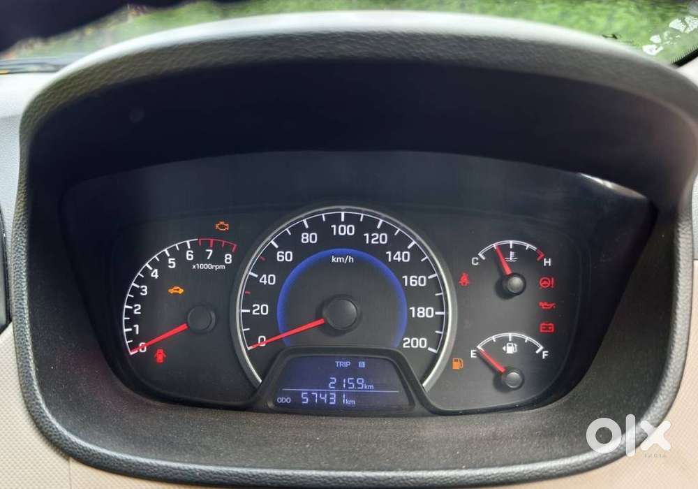 Hyundai Grand I10 2016-2017 Sportz Cng, 2017, Cng & Hybrids