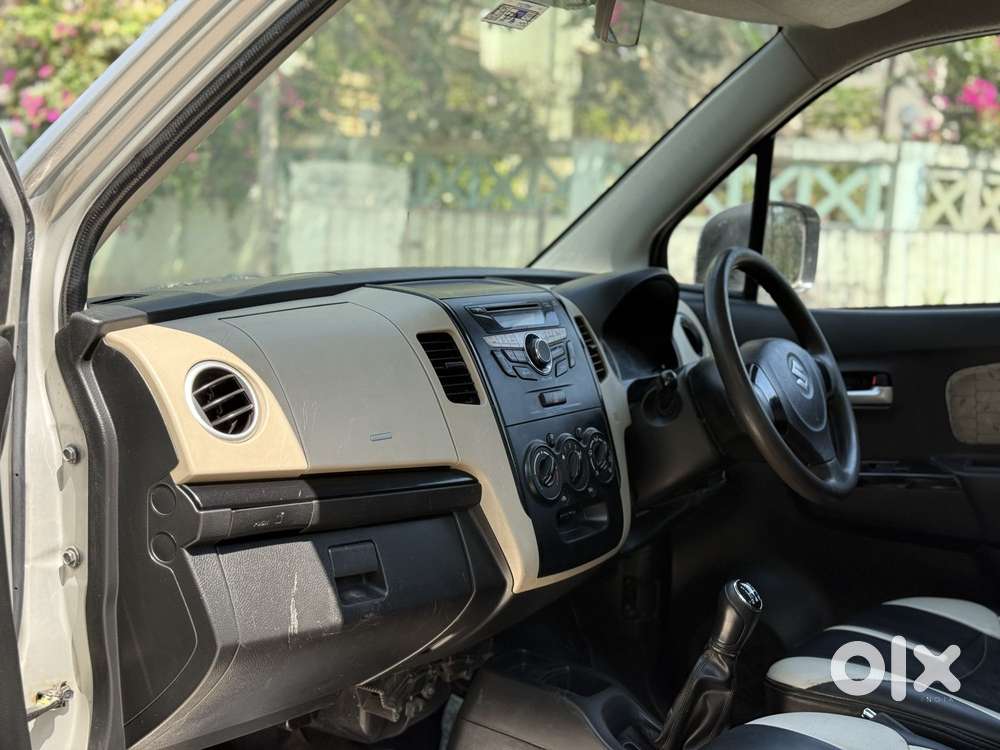 Maruti Suzuki Wagon R Vxi 1.0, 2018, Petrol