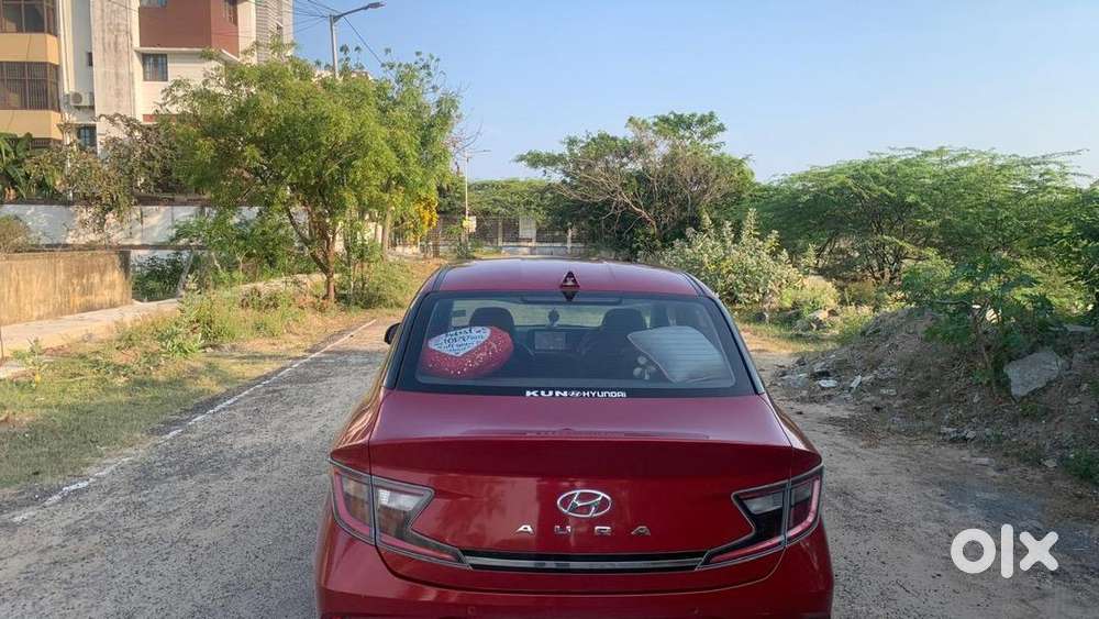 Hyundai Aura 2021 Petrol 33185 Km Driven