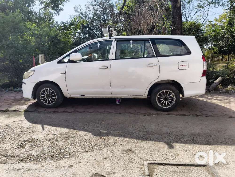 Toyota Innova 2.5 G3 Very Well Maintained