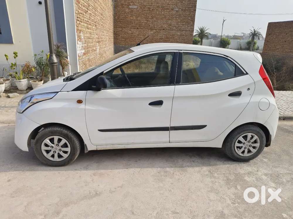 Rj13- Hyundai Eon 2016 Petrol Well Maintained
