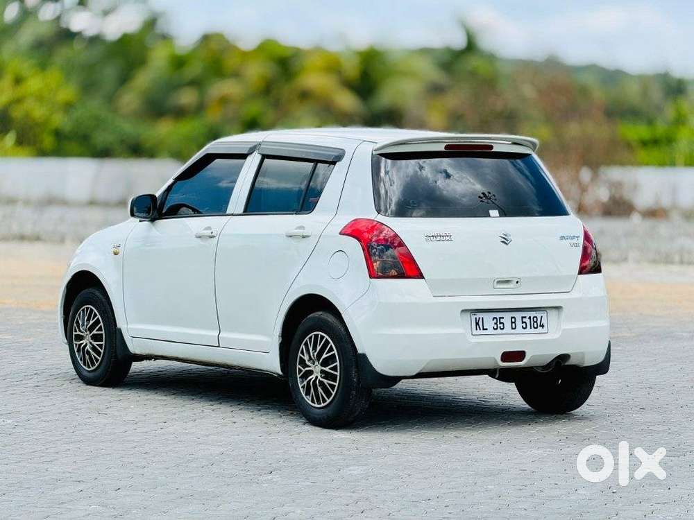 Maruti Suzuki Swift Ldi Optional, 2010, Diesel