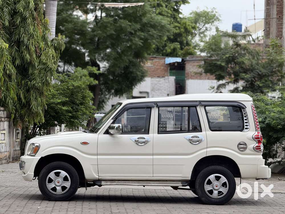 Mahindra Scorpio M2di, 2011, Diesel