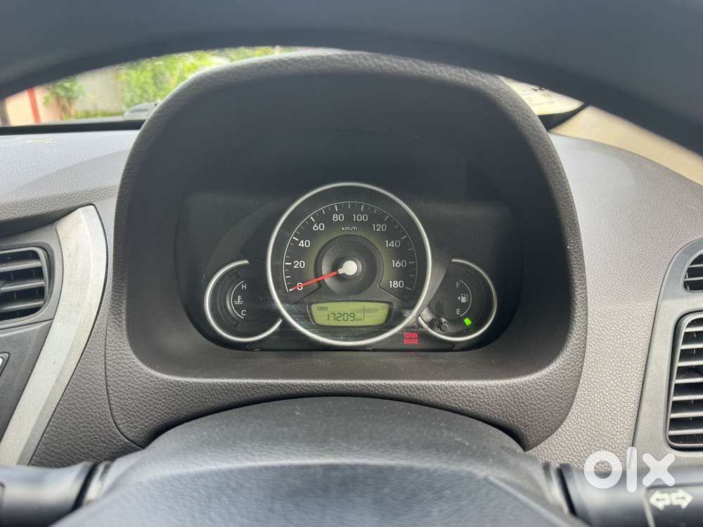 Hyundai Eon Magna Plus Optional, 2014, Petrol