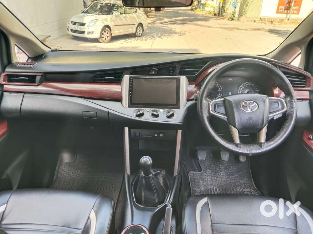 Toyota Innova Crysta 2.4 G Mt, 2016, Diesel