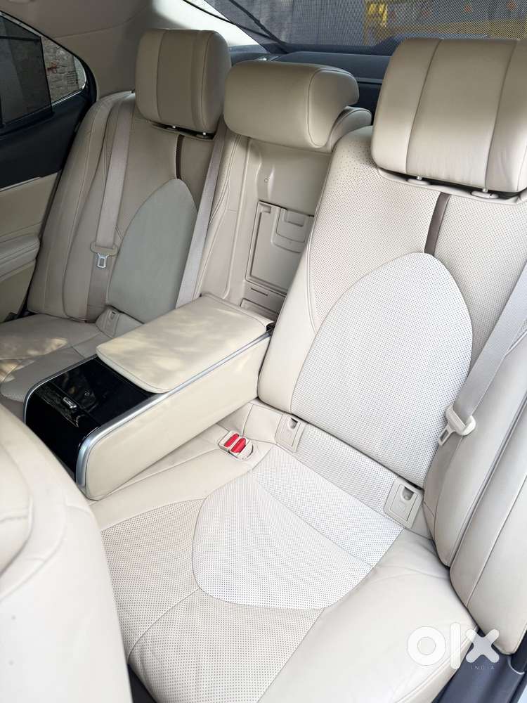 Toyota Camry, 2021, Petrol