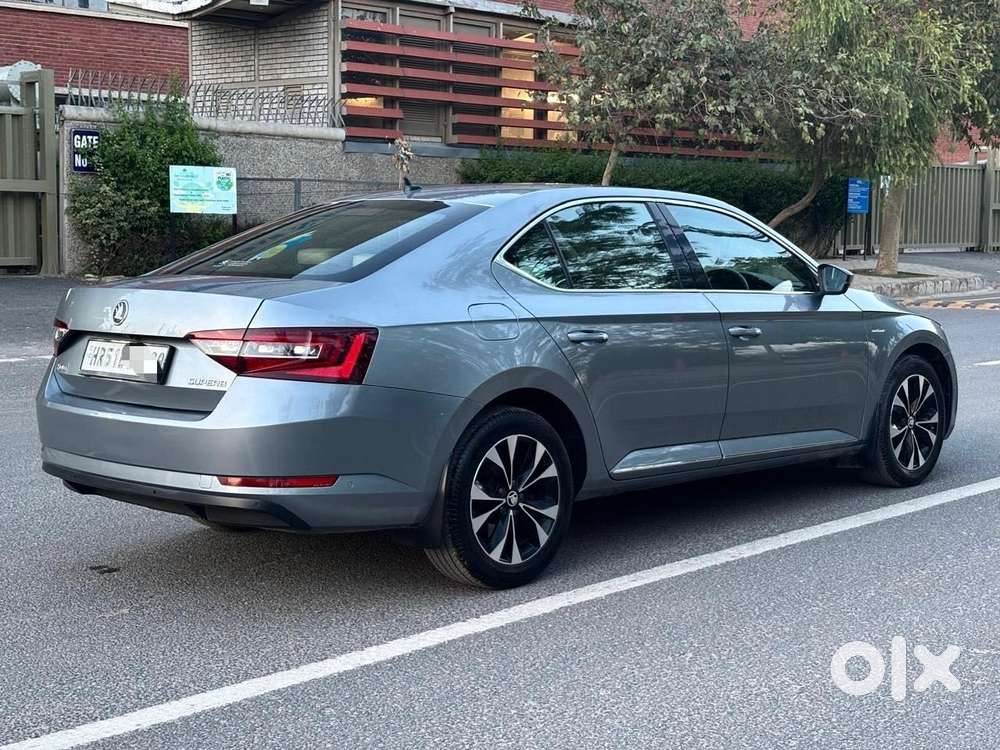 Skoda Superb Lk 1.8 Tsi At, 2019, Petrol