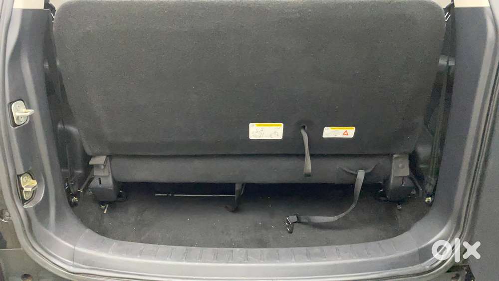 Mahindra Scorpio-n 2.0 Z8 L Petrol At 7 Str, 2022, Petrol