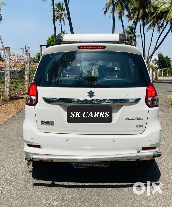 Maruti Suzuki Ertiga Vxi Abs Bs Iv, 2017, Petrol