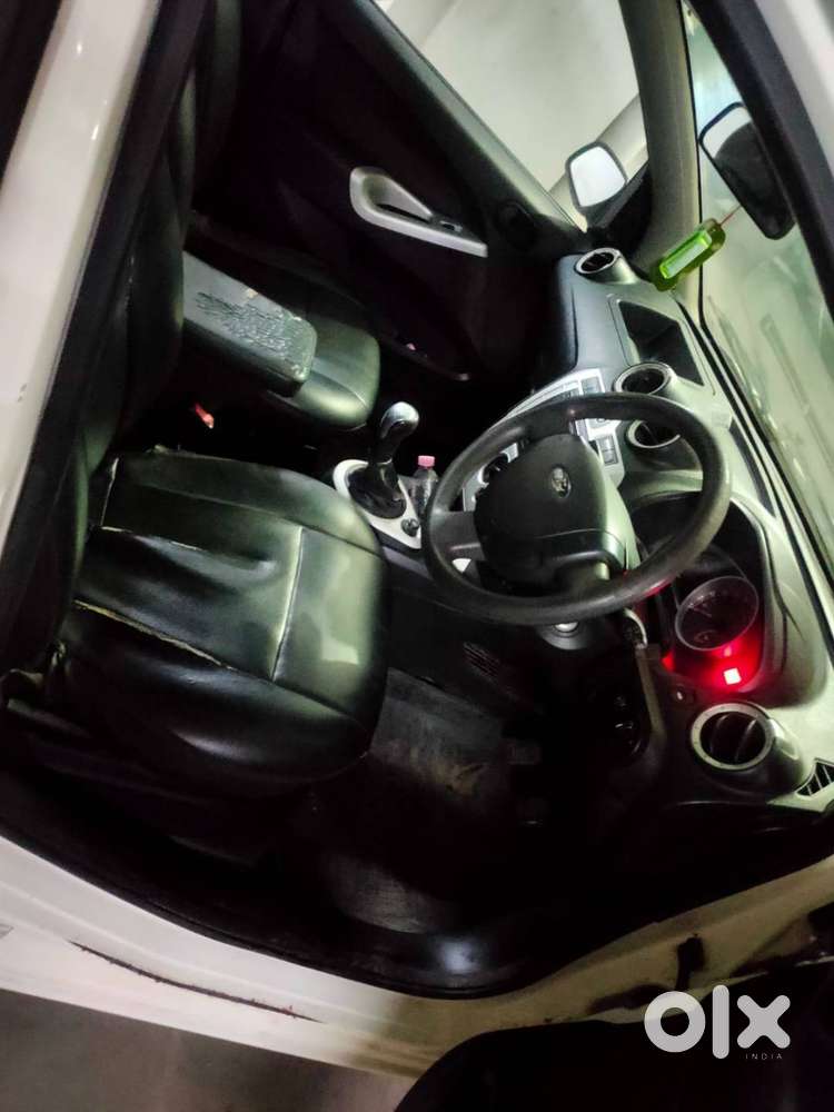 Ford Figo Titanium 2013 Diesel