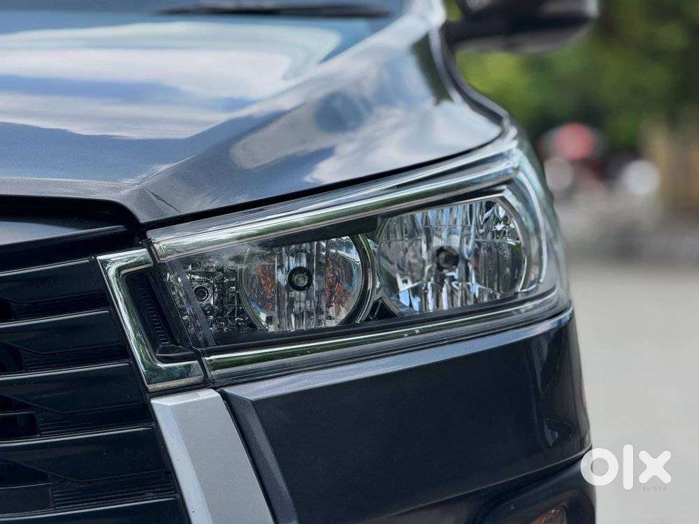 Toyota Innova Crysta [2016-2020] 2.4 Gx At 7 Str, 2022, Diesel