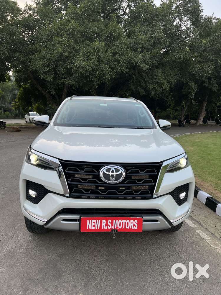 Toyota Fortuner 4x2 At 2.8 Diesel, 2024, Diesel