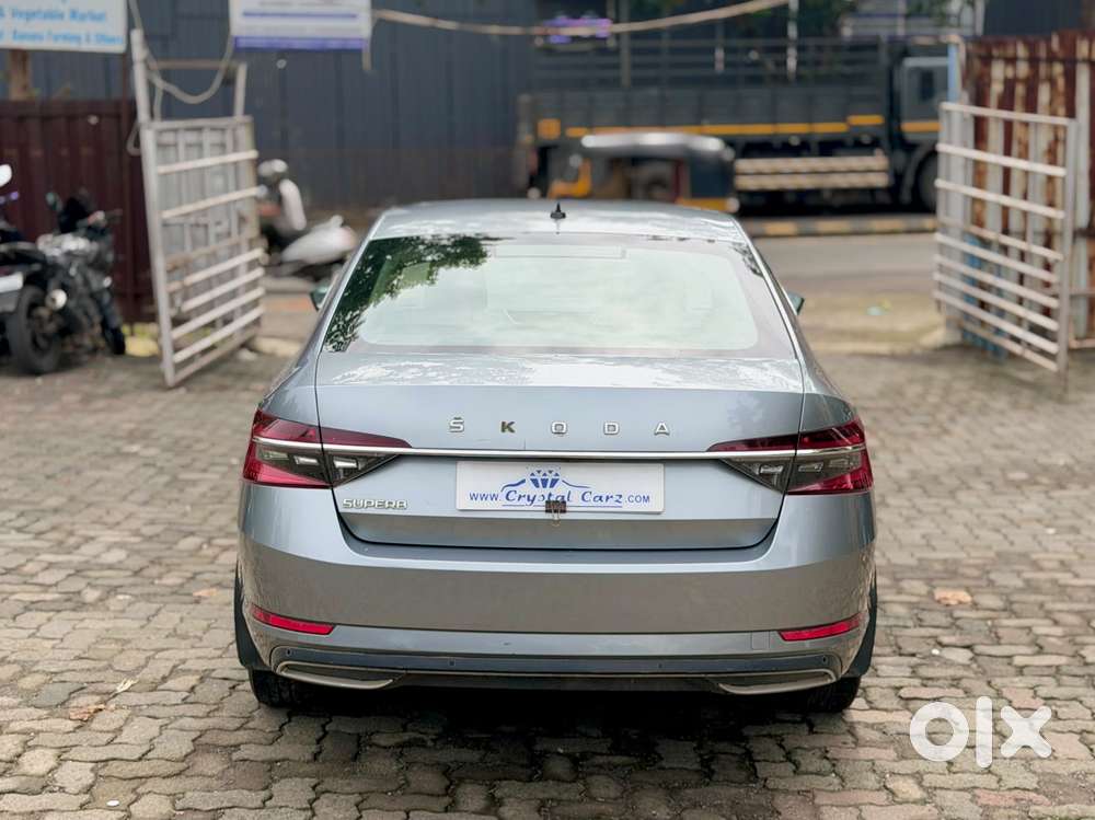 Skoda Superb 2.0 L&k Tsi At, 2021, Petrol