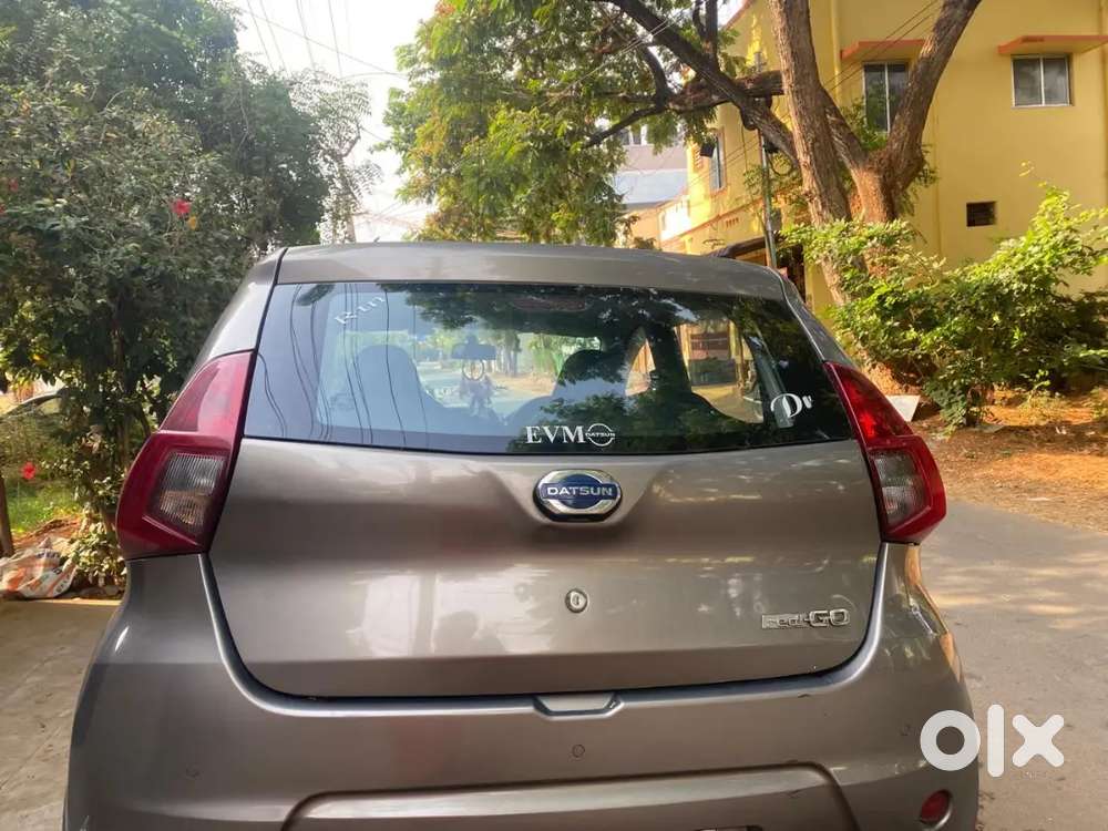 Full Showroom Service Ladies Driving3, Car