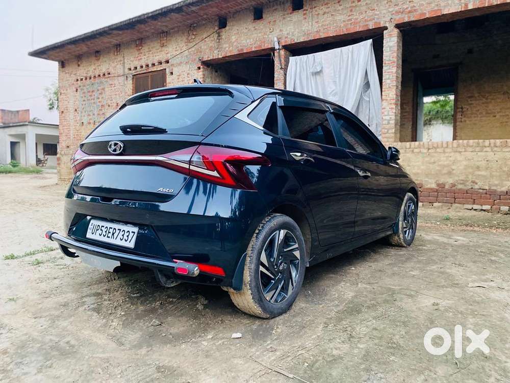 New I20 Top Model Well Maintain Good Condition