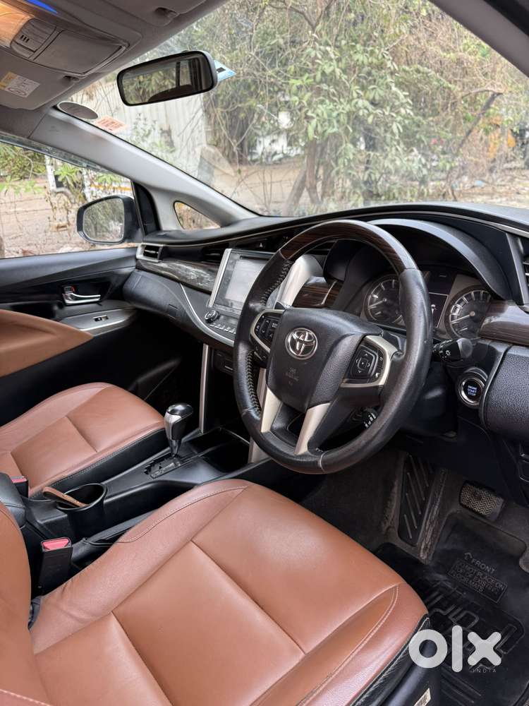 Toyota Innova Crysta 2.8 Zx At, 2017, Diesel