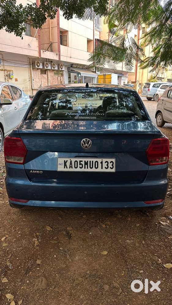 Volkswagen Ameo Petrol 2016