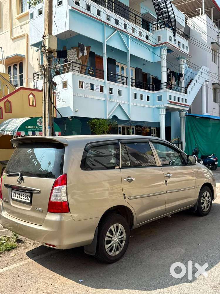 Toyota Innova 2010 Diesel 132000 Km Driven Well Maintained
