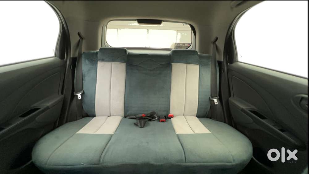 Toyota Etios Liva 2011-2012 G, 2013, Petrol