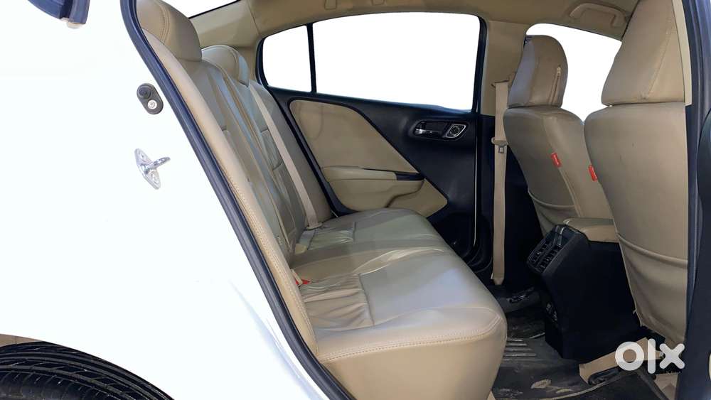 Honda City 1.5 V 4th Gen I-vtec Mt, 2022, Petrol