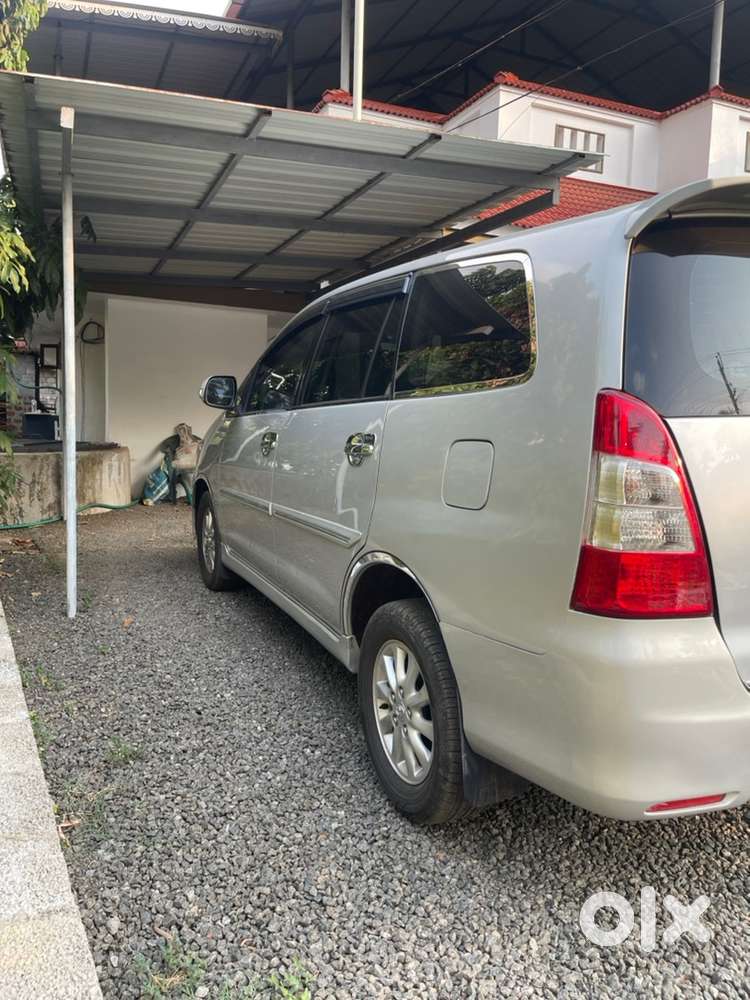 Toyota Innova 2012 Manual