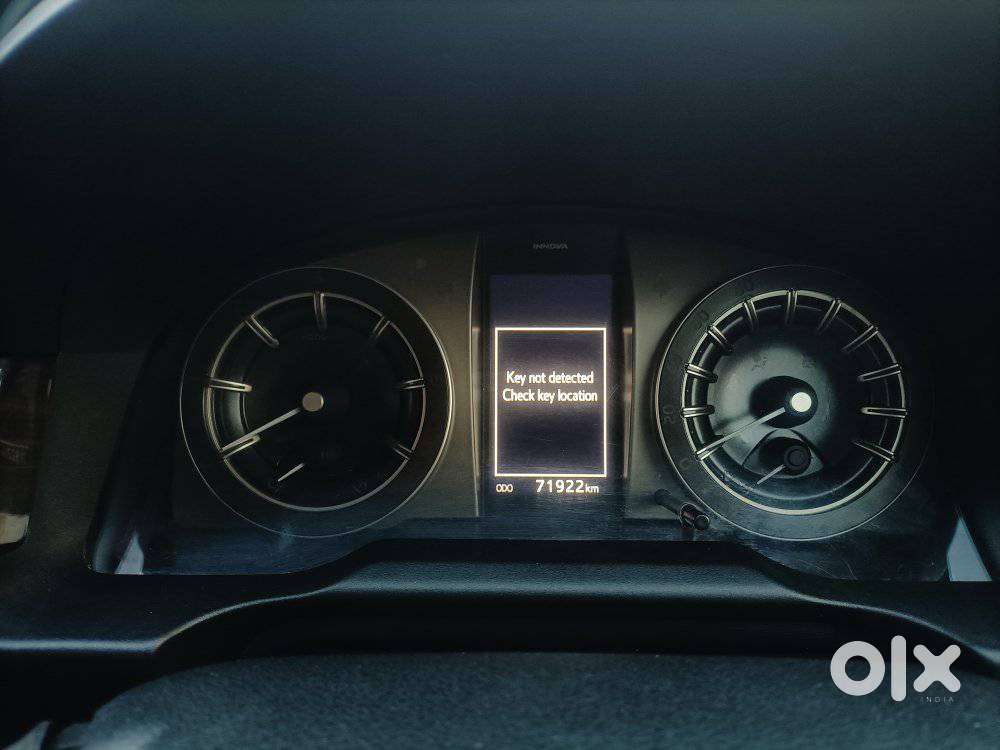 Toyota Innova Crysta [2020-ongoing] 2.4 Vx 7 Str, 2024, Diesel