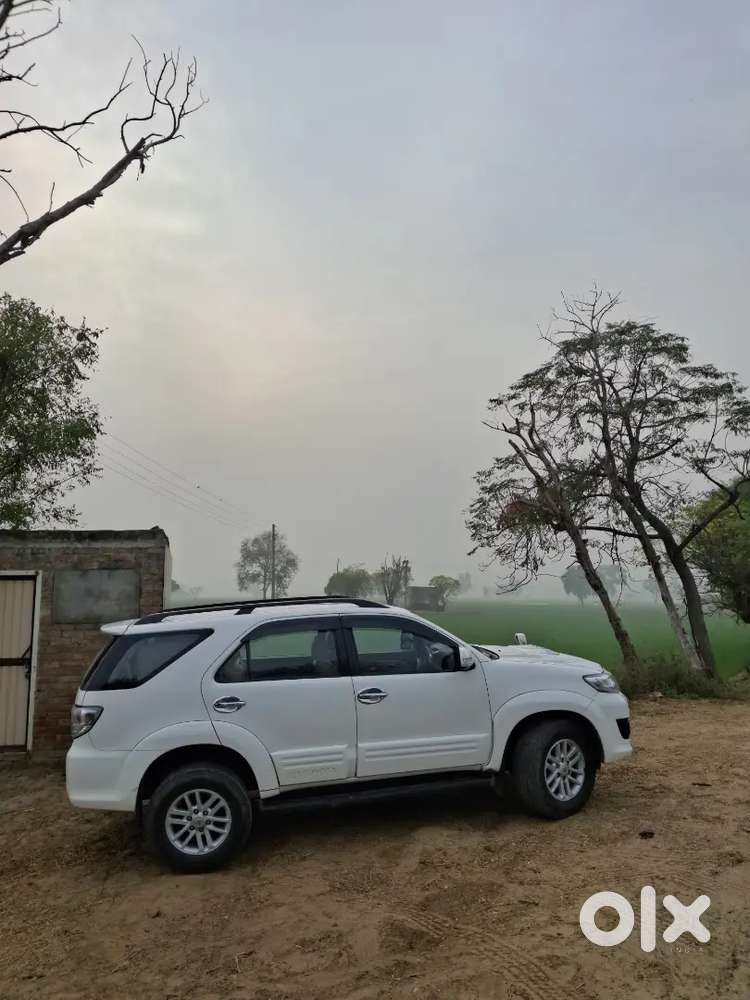 Toyota Fortuner Diesel Manual 2014