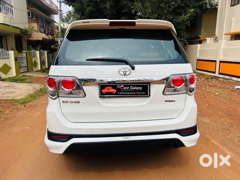 Toyota Fortuner 3.0 Ltd, 2013, Diesel