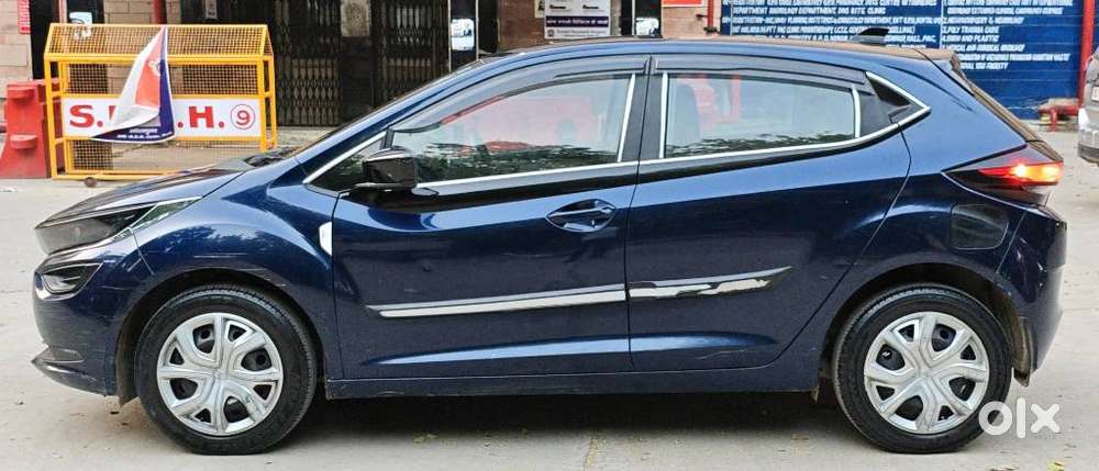 Tata Altroz 1.2 Xm Plus, 2023, Cng & Hybrids