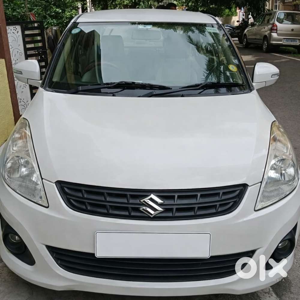 Selling Showroom Maintained Car Swift Dzire Car Diesel