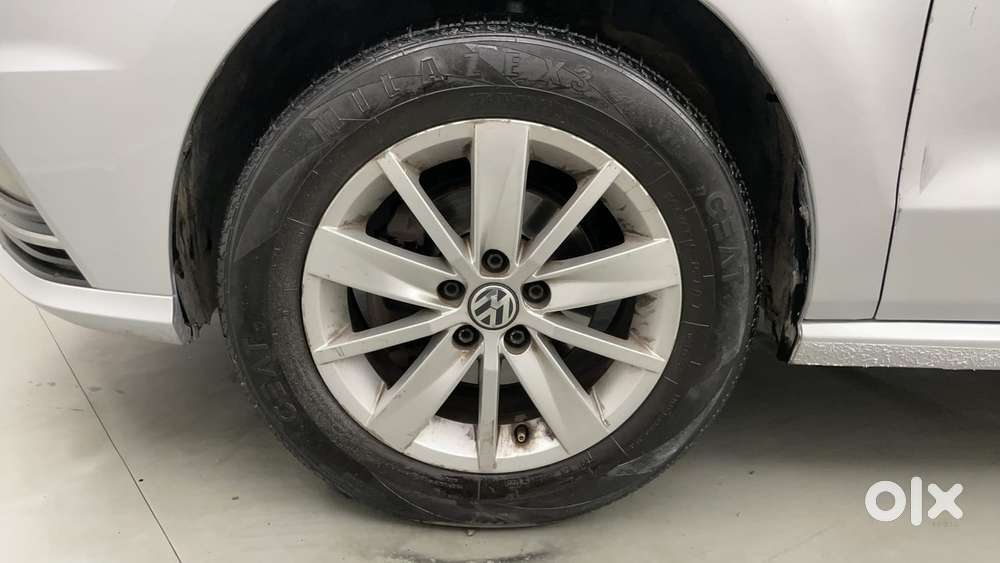 Volkswagen Ameo 1.2 Mpi Highline 16 Alloy, 2017, Petrol
