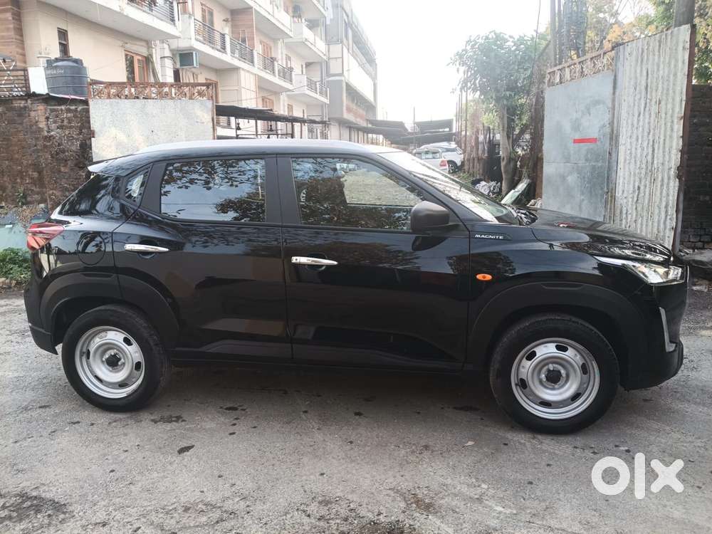 Nissan Magnite Visia Mt, 2026, Petrol