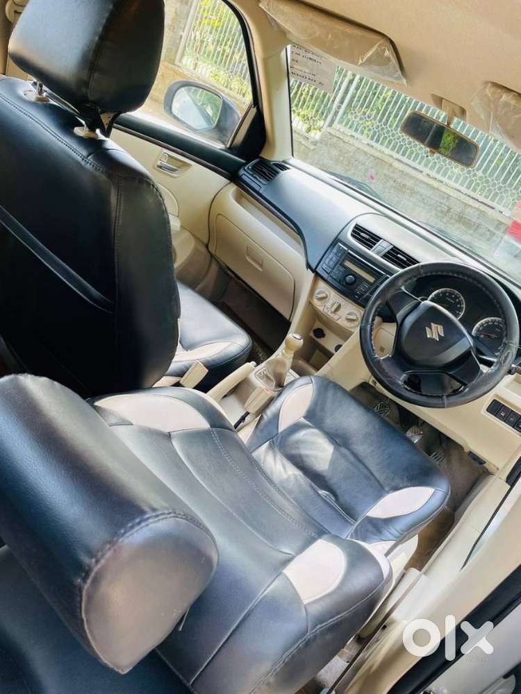 Maruti Suzuki Swift Dzire 1.2 Vxi Bsiv, 2013, Petrol