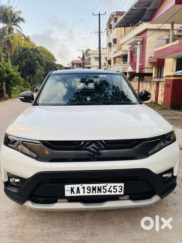 Maruti Suzuki Brezza 1.5 Zxi Smart Hybrid, 2023, Petrol