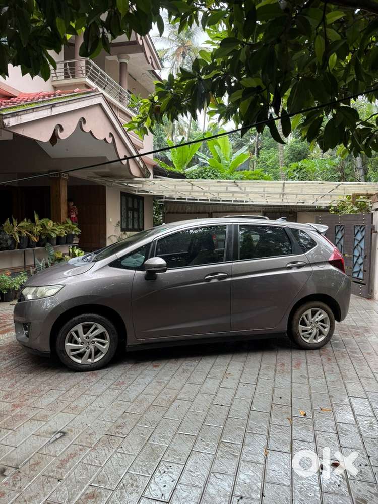 Honda Jazz Petrol Automatic 2015