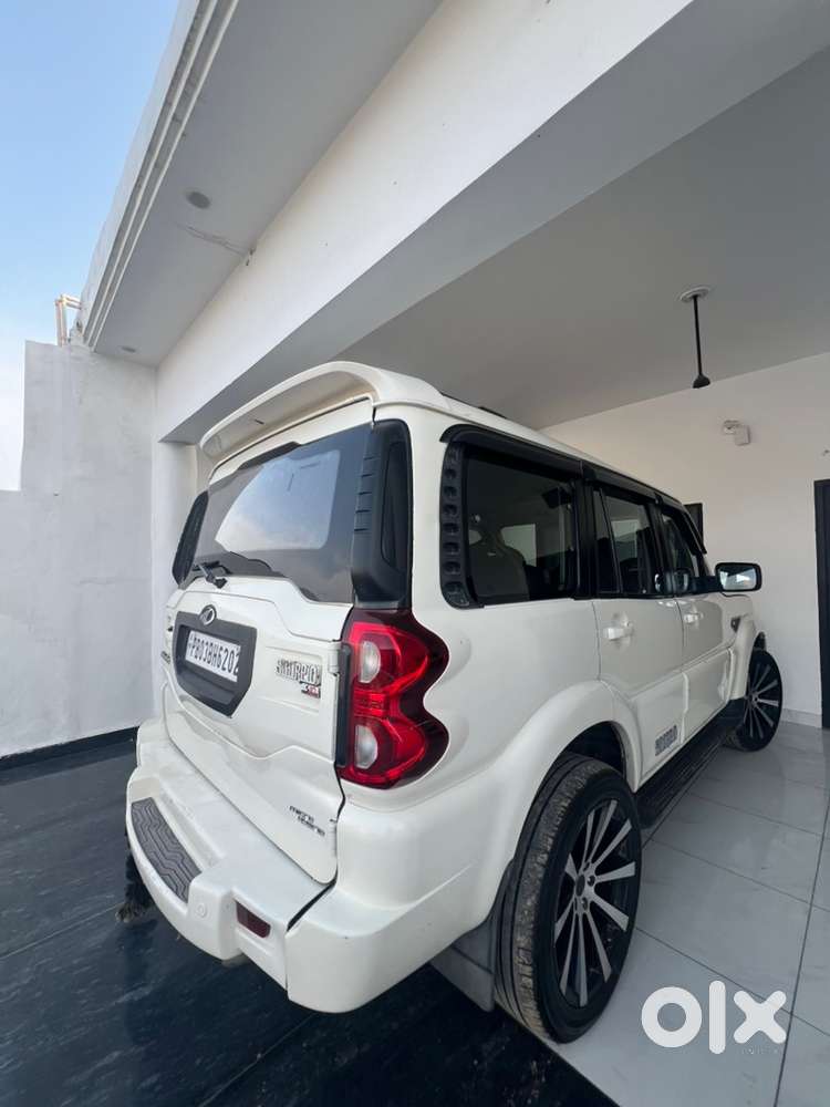 Mahindra Scorpio 2015 Diesel