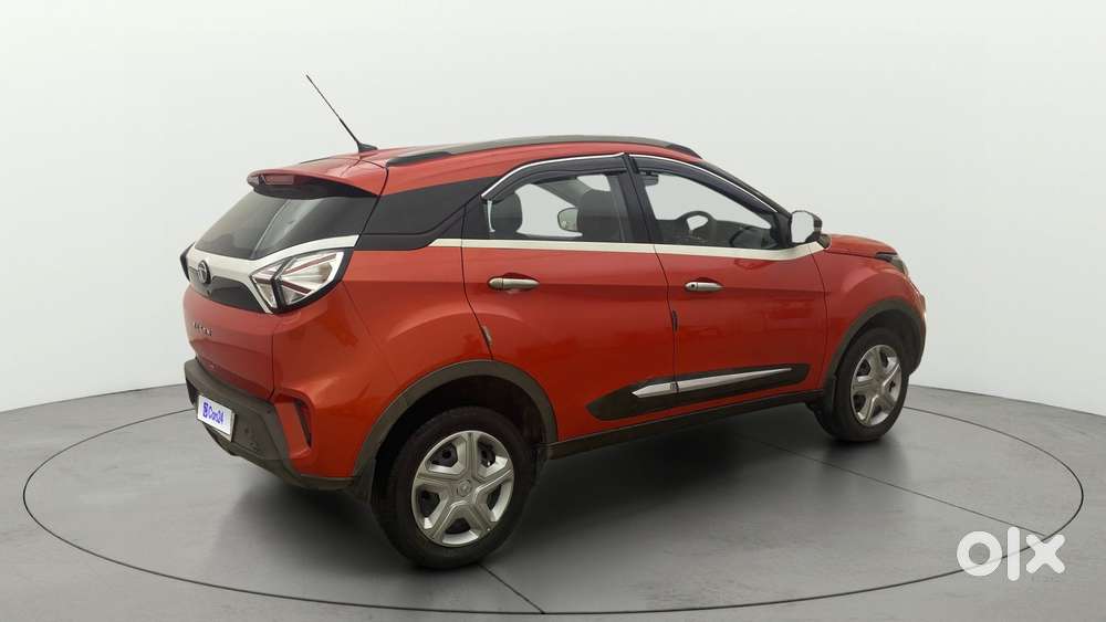 Tata Nexon 1.5 Revotorq Xma Amt, 2021, Petrol