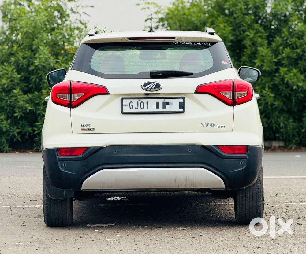 Mahindra Xuv300 W8 (o) 1.5 Diesel Amt, 2019, Diesel
