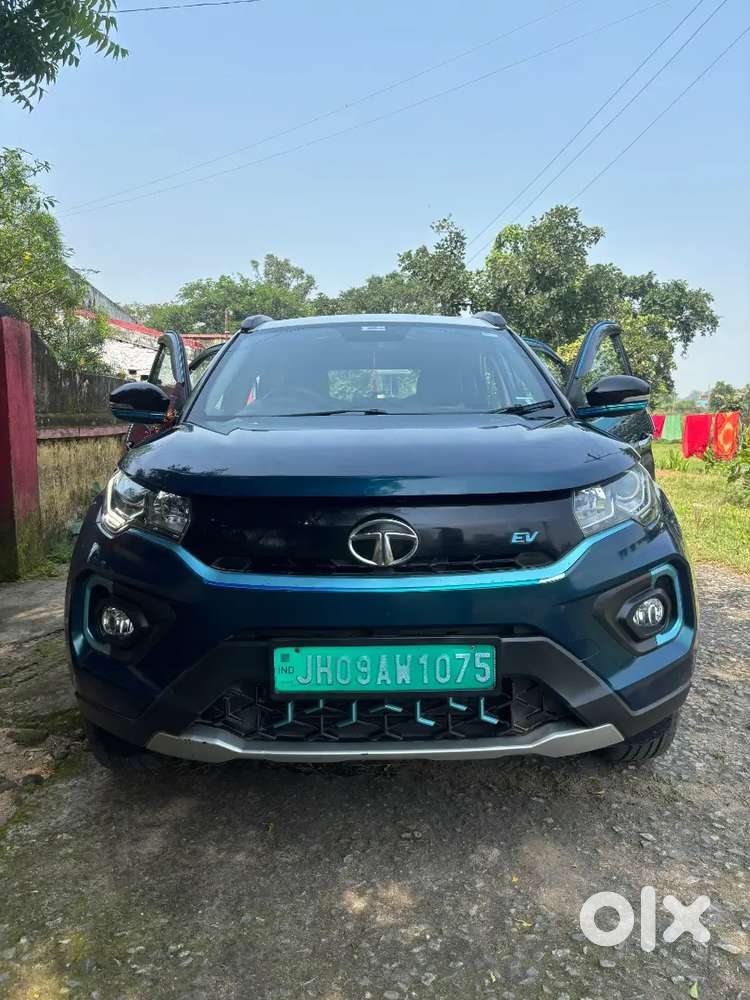Tata Nexon Ev Xz Plus 2021 Automatic