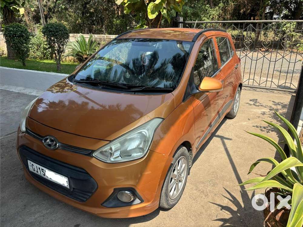 Hyundai Grand I10 2014 Automatic (cng + Petrol) 88178 Km Driven