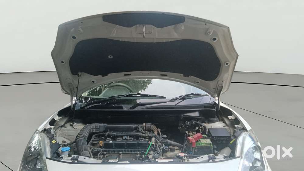 Maruti Suzuki Dzire Zxi Ags, 2022, Petrol
