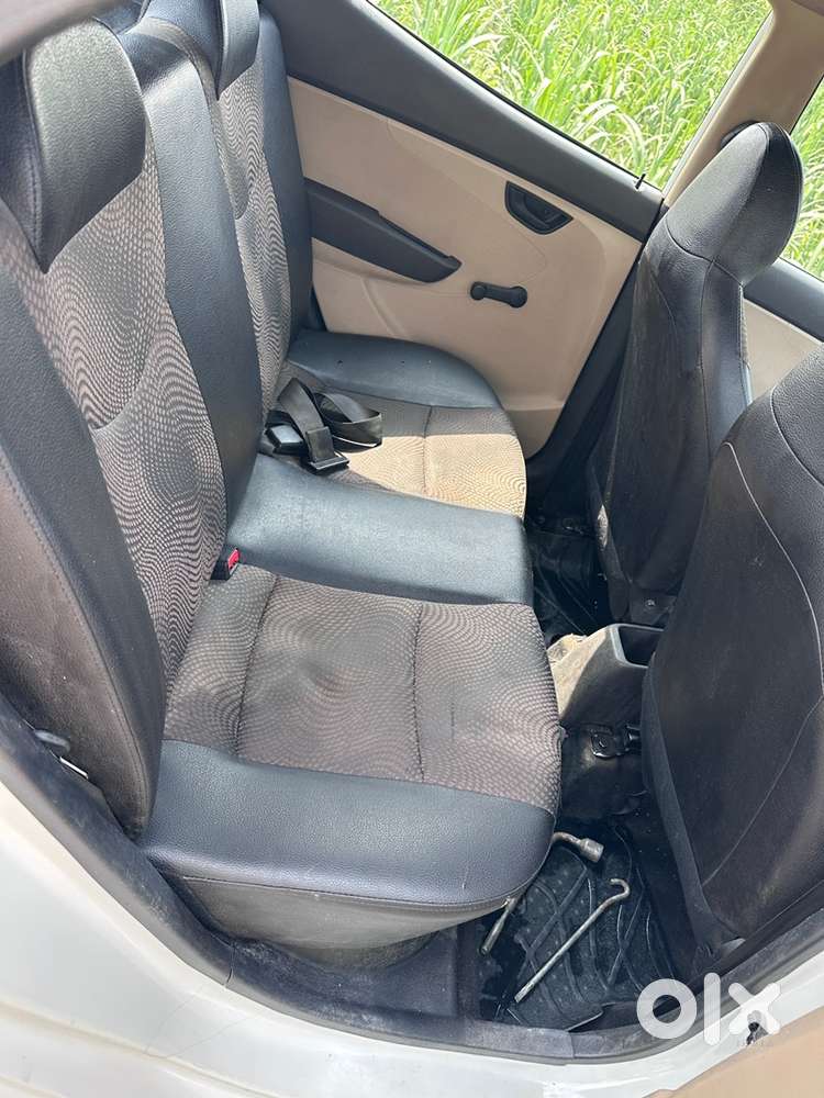 Hyundai Eon Magna + 2016 Petrol Car